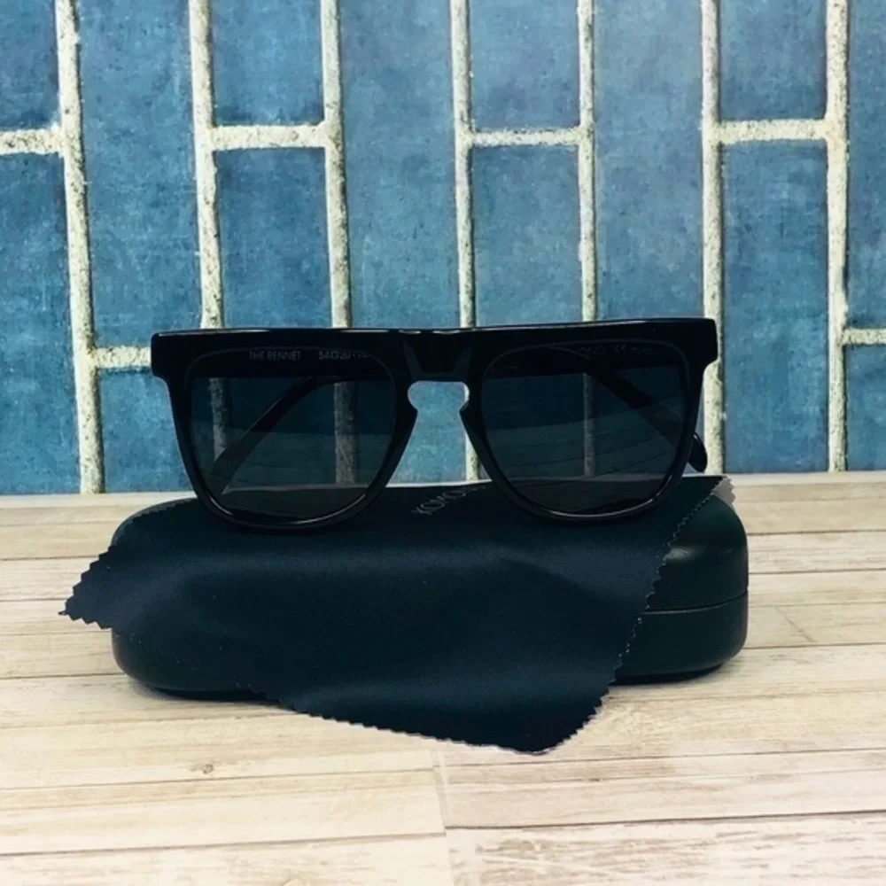 KOMONO Bennet Glossy Black Sunglasses NEW